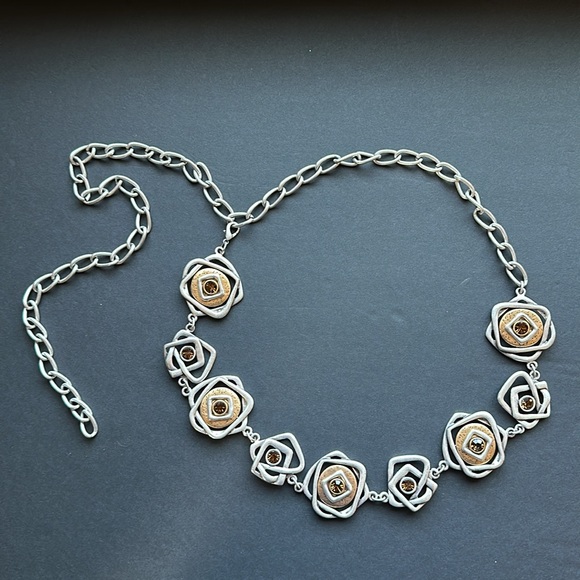 Chico’s Chain Link Belt Modern Mixed Metals Silver & Gold w Faceted Topaz Jewels - Picture 2 of 8